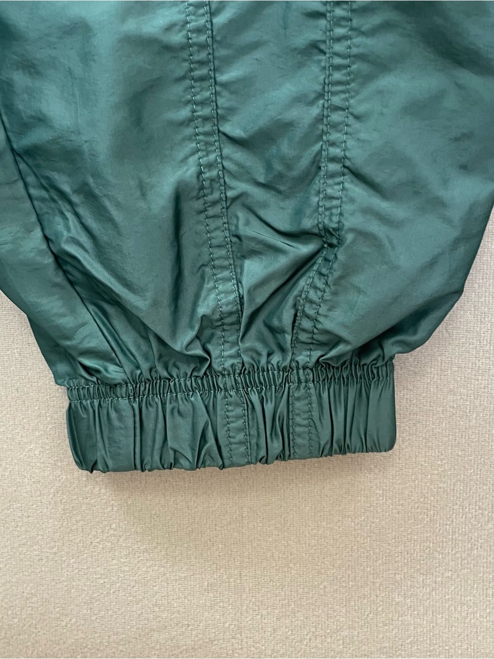 Fabletics Lightweight Cargo Jogger - Parachute Pant Everpine Green Small - Picture 7 of 11